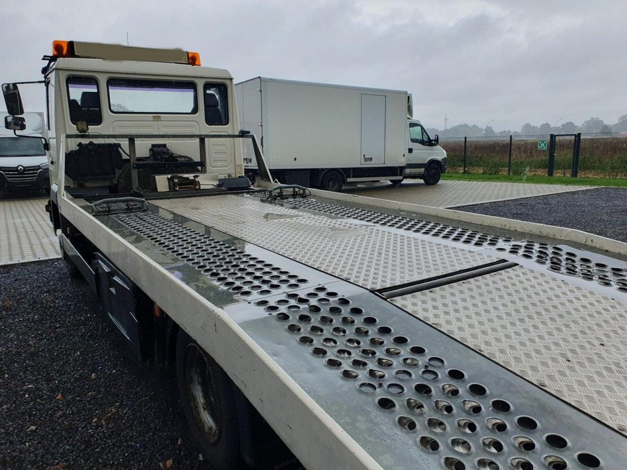 MAN LE 8.180 Autotransporter evtl. mit Anhänger - Tovornjak avtotransporter: slika 5 MAN LE 8.180 Autotransporter evtl. mit Anhänger - Tovornjak avtotransporter: slika 5