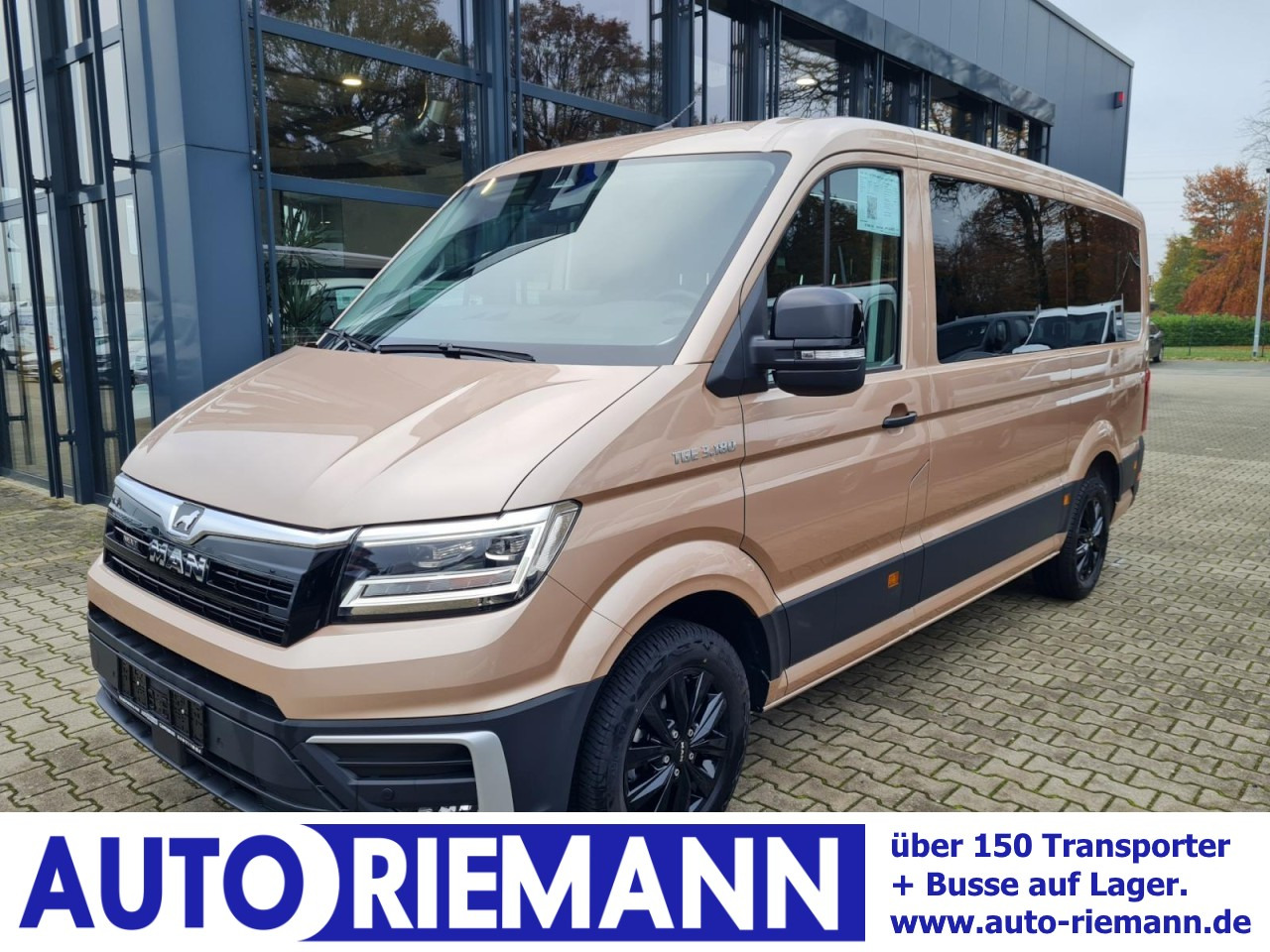 Man TGE 3.180 TDi Kombi 9 Sitze ALU KAMERA LED LEDER Sonderumbau - Minibus, Potniški kombi: slika 1 Man TGE 3.180 TDi Kombi 9 Sitze ALU KAMERA LED LEDER Sonderumbau - Minibus, Potniški kombi: slika 1