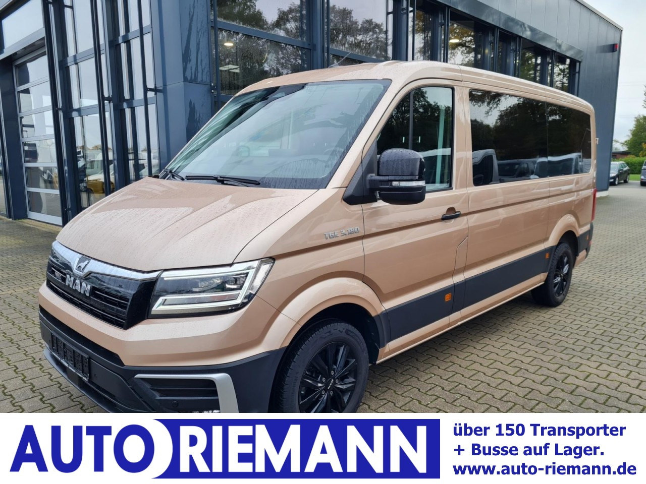 Man TGE 3.180 TDi Kombi 9 Sitze ALU KAMERA LED LEDER Sonderumbau - Dostavno vozilo z dvojno kabino: slika 1 Man TGE 3.180 TDi Kombi 9 Sitze ALU KAMERA LED LEDER Sonderumbau - Dostavno vozilo z dvojno kabino: slika 1