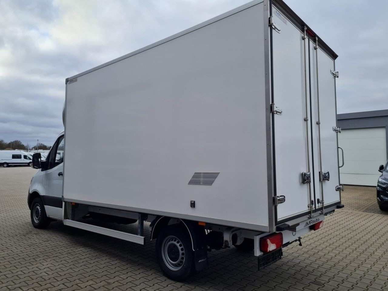 Mercedes-Benz Sprinter 315 CDi Koffer lang MBux Klima lizing Mercedes-Benz Sprinter 315 CDi Koffer lang MBux Klima: slika 6
