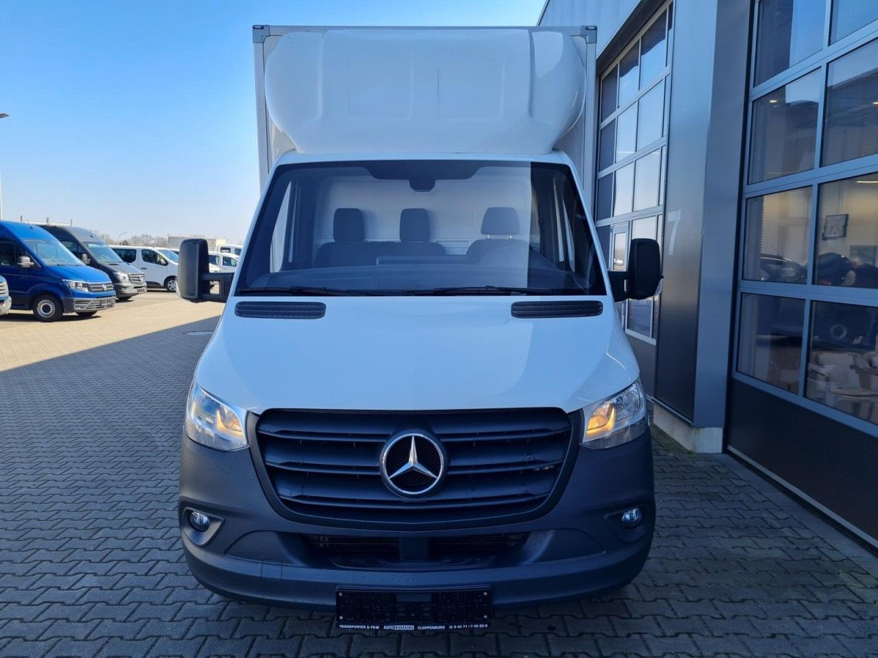 Mercedes-Benz Sprinter 315 CDi RWD Koffer LBW KLIMA TEMPOMAT - Dostavno vozilo z zabojnikom: slika 2 Mercedes-Benz Sprinter 315 CDi RWD Koffer LBW KLIMA TEMPOMAT - Dostavno vozilo z zabojnikom: slika 2