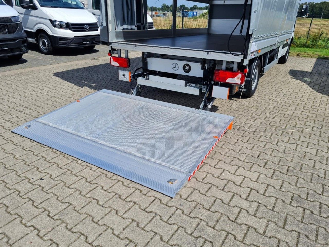 Dostavno vozilo s ponjavo Mercedes-Benz Sprinter 315 Cdi Pritsche Schiebe Plane LBW KLIM: slika 8