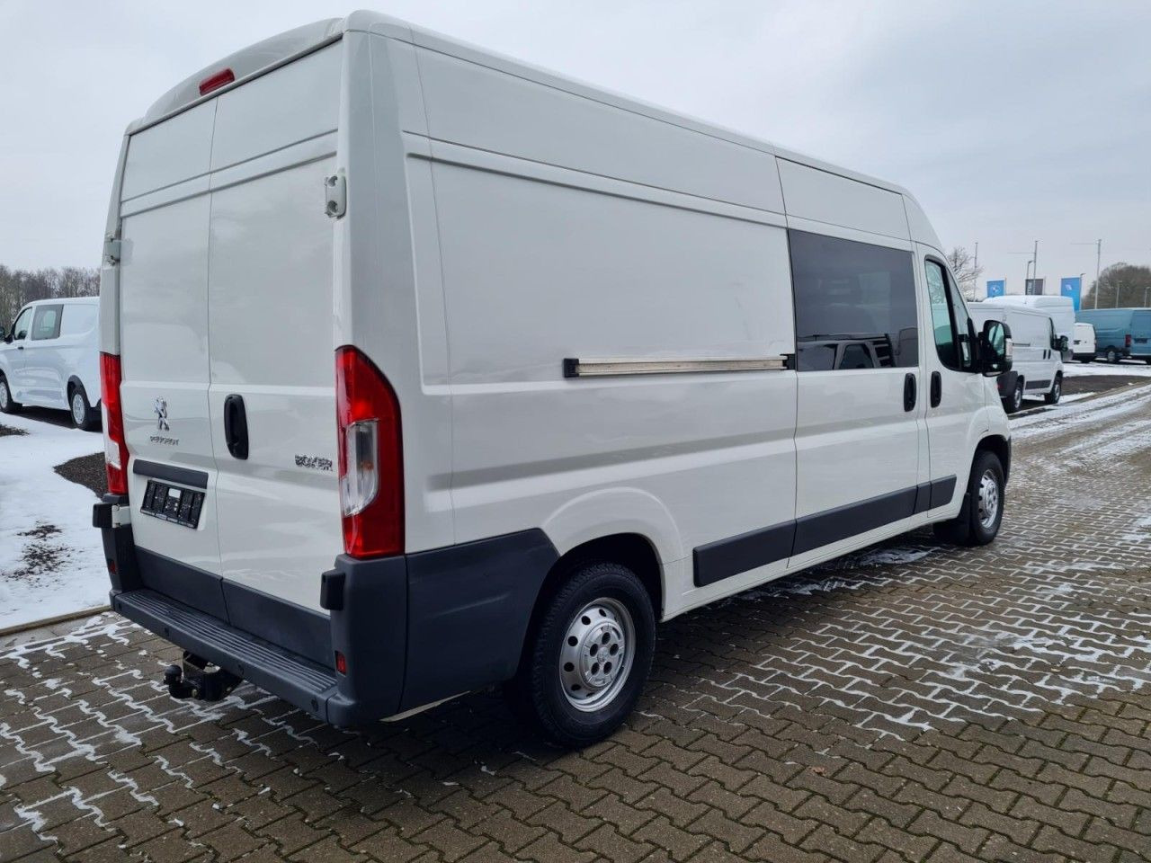 Peugeot Boxer Kasten L3H2 Doka 6-Sitze AHK PDC KLIMA - Mali kombi, Dostavno vozilo z dvojno kabino: slika 5 Peugeot Boxer Kasten L3H2 Doka 6-Sitze AHK PDC KLIMA - Mali kombi, Dostavno vozilo z dvojno kabino: slika 5