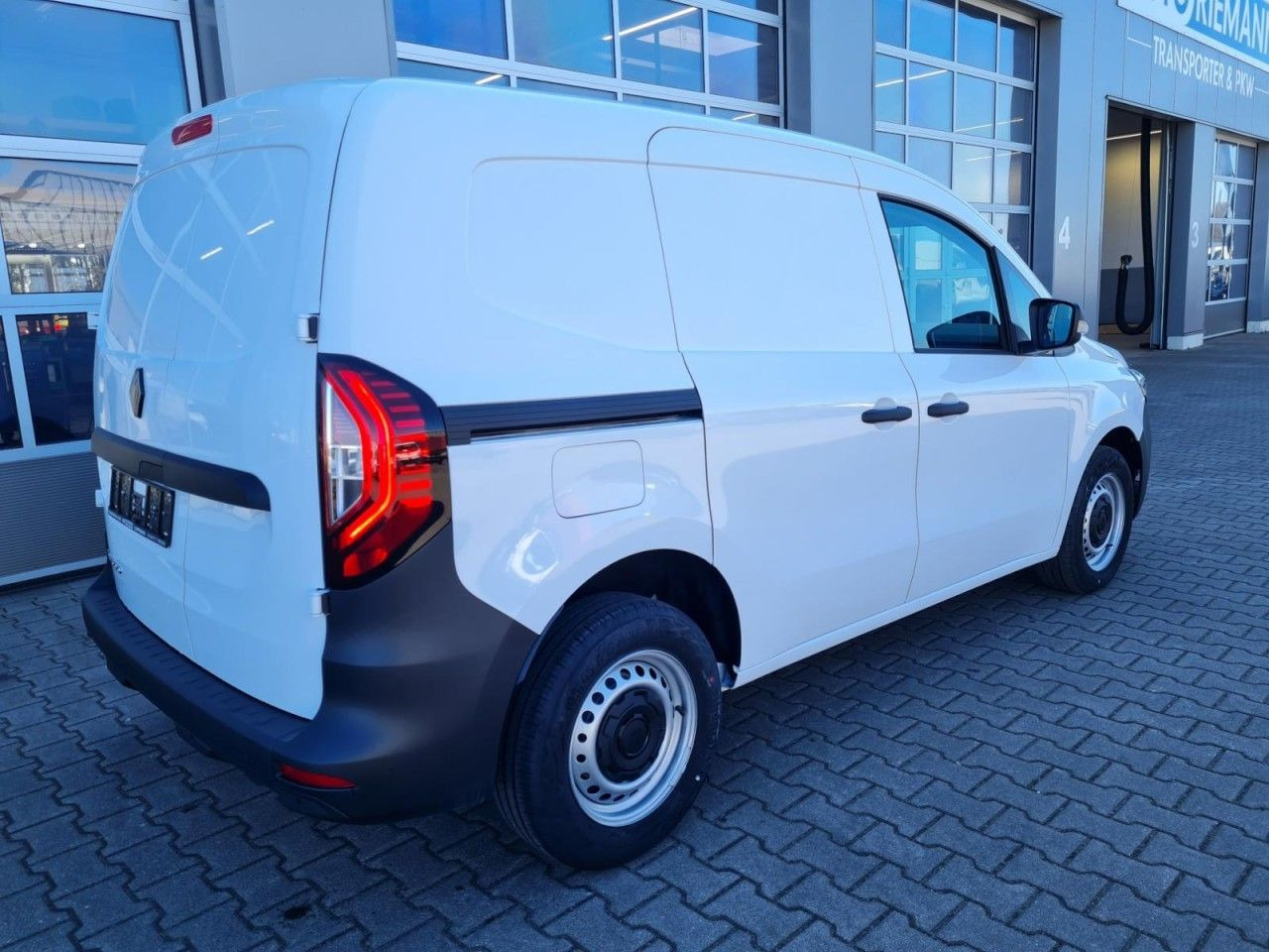 Renault Kangoo Van Start1.3 TCe 100 KLIMA TEMPOMAT - Mali kombi: slika 5 Renault Kangoo Van Start1.3 TCe 100 KLIMA TEMPOMAT - Mali kombi: slika 5