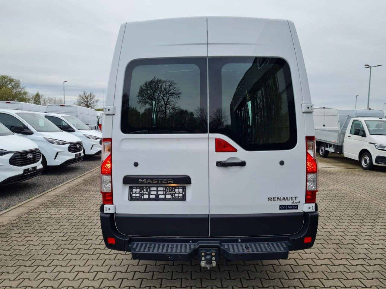 Renault Master 3,5t Kasten Doka dCi 130 L4H2 4x4 Allrad - Furgon, Dostavno vozilo z dvojno kabino: slika 5 Renault Master 3,5t Kasten Doka dCi 130 L4H2 4x4 Allrad - Furgon, Dostavno vozilo z dvojno kabino: slika 5