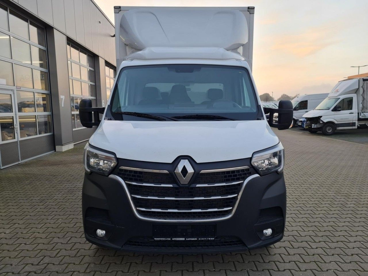 Renault Master 3.5t Möbel Koffer KLIMA LUFTFEDERUNG TEMP - Dostavno vozilo z zabojnikom: slika 2 Renault Master 3.5t Möbel Koffer KLIMA LUFTFEDERUNG TEMP - Dostavno vozilo z zabojnikom: slika 2