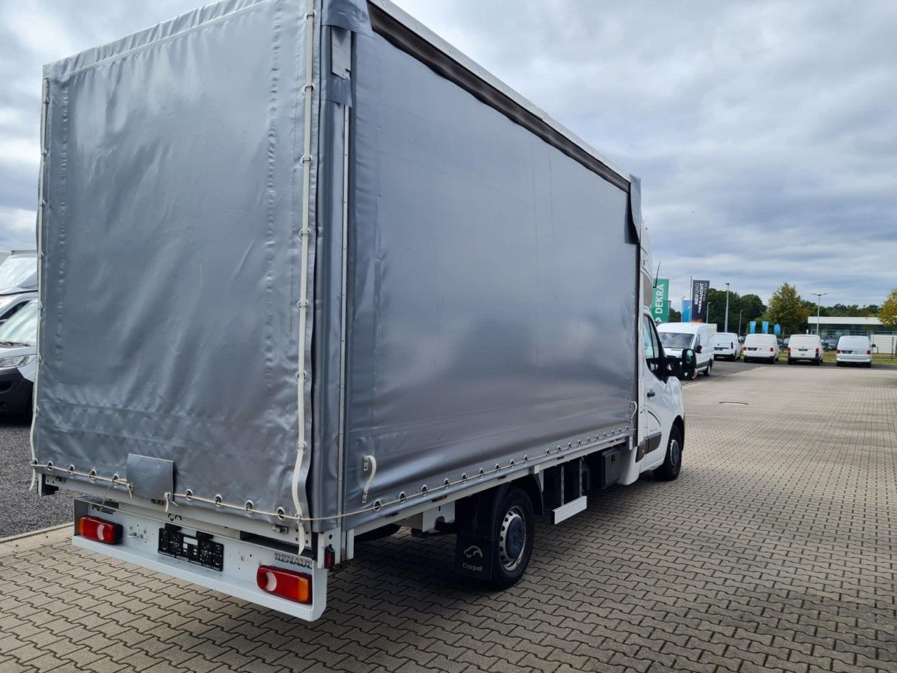 Renault Master 3,5t Pritsche Plane Schlafkab. dCi 165 KL - Dostavno vozilo s ponjavo: slika 5 Renault Master 3,5t Pritsche Plane Schlafkab. dCi 165 KL - Dostavno vozilo s ponjavo: slika 5