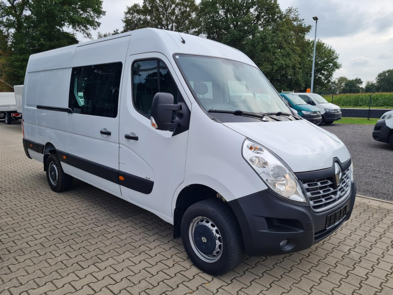 Renault Master 35 Kasten LR Doka 6-Sitze 4x4 Allrad AHK KLIMA PDC - Furgon, Dostavno vozilo z dvojno kabino: slika 3 Renault Master 35 Kasten LR Doka 6-Sitze 4x4 Allrad AHK KLIMA PDC - Furgon, Dostavno vozilo z dvojno kabino: slika 3