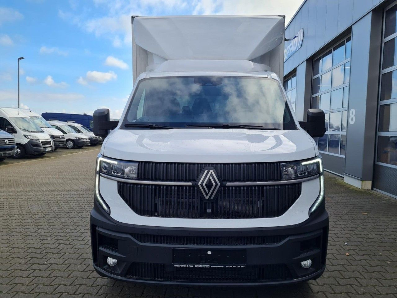 Renault Master 35 New Möbel Koffer KLIMA KAMERA TEMPOMAT - Dostavno vozilo z zabojnikom: slika 3 Renault Master 35 New Möbel Koffer KLIMA KAMERA TEMPOMAT - Dostavno vozilo z zabojnikom: slika 3