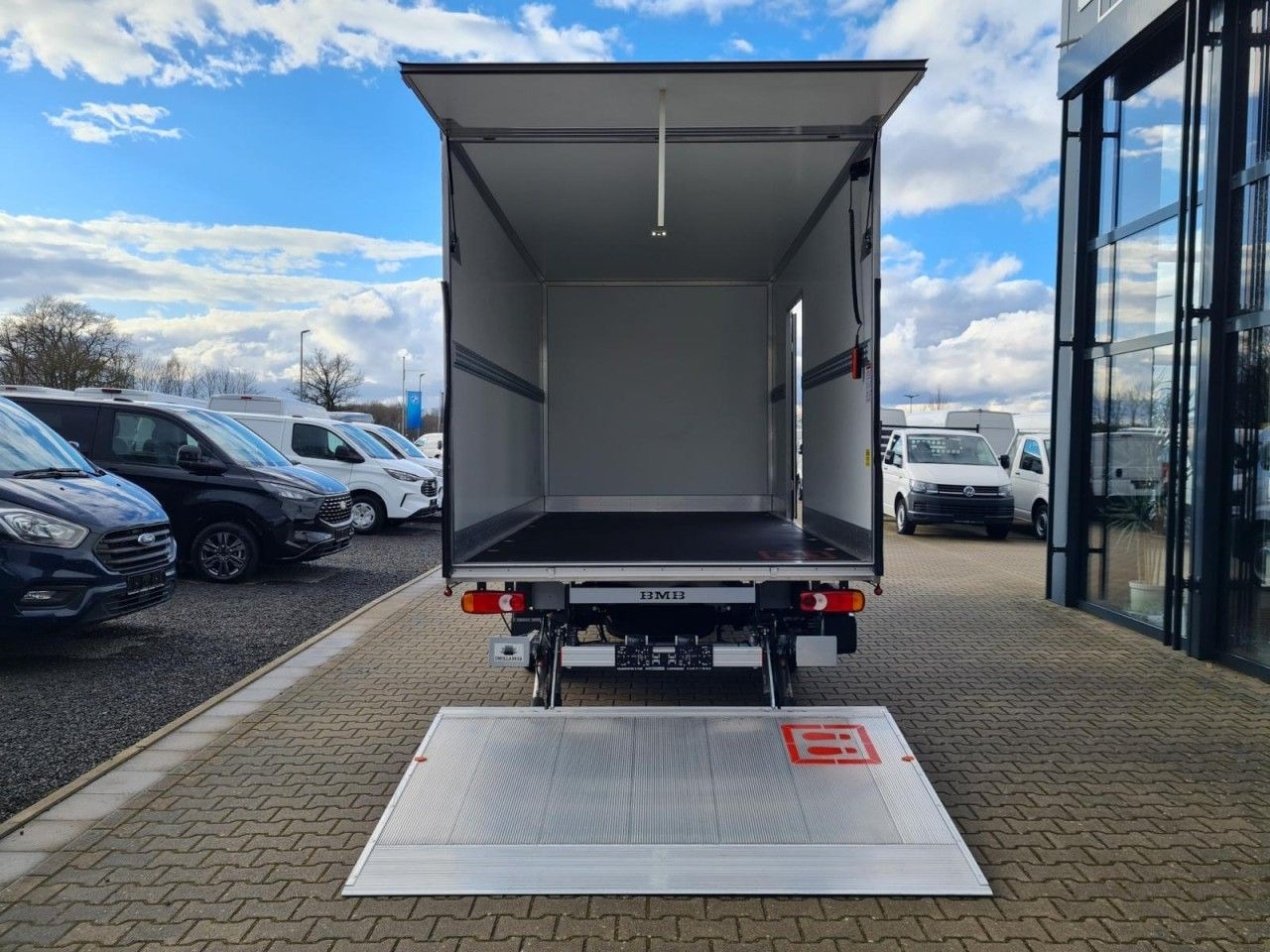 Renault Master 35 New Möbel Koffer LBW LUFTFEDERUNG KAME - Dostavno vozilo z zabojnikom: slika 5 Renault Master 35 New Möbel Koffer LBW LUFTFEDERUNG KAME - Dostavno vozilo z zabojnikom: slika 5