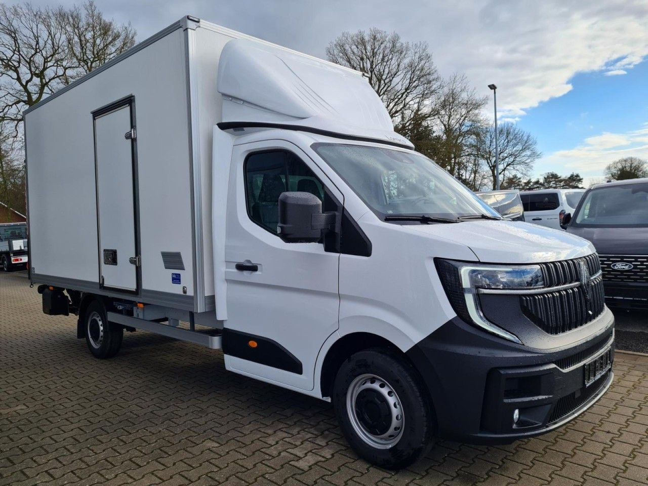 Renault Master 35 New Möbel Koffer LBW LUFTFEDERUNG KAME - Dostavno vozilo z zabojnikom: slika 3 Renault Master 35 New Möbel Koffer LBW LUFTFEDERUNG KAME - Dostavno vozilo z zabojnikom: slika 3