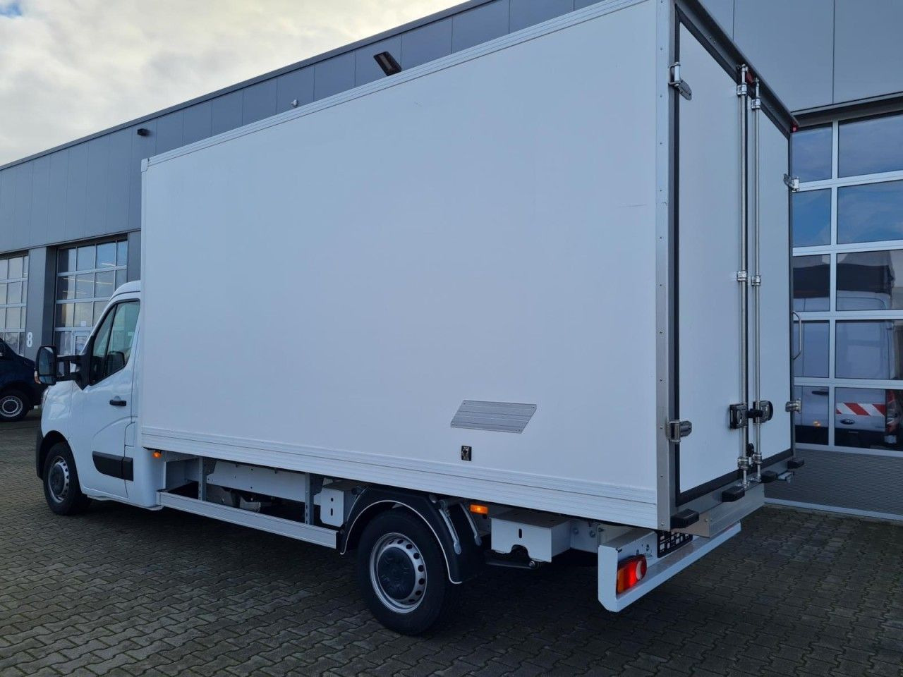 Renault Master Kühlkoffer STAND+FAHRKÜHL THERMOKING DRUC - Hladilno vozilo: slika 5 Renault Master Kühlkoffer STAND+FAHRKÜHL THERMOKING DRUC - Hladilno vozilo: slika 5
