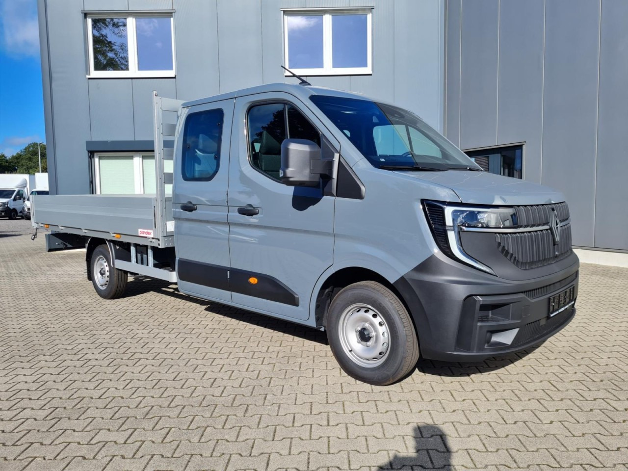Renault Master New 3,5t Doka dCi 170 L3H1 Lang - Dostavno vozilo s kesonom, Dostavno vozilo z dvojno kabino: slika 3 Renault Master New 3,5t Doka dCi 170 L3H1 Lang - Dostavno vozilo s kesonom, Dostavno vozilo z dvojno kabino: slika 3