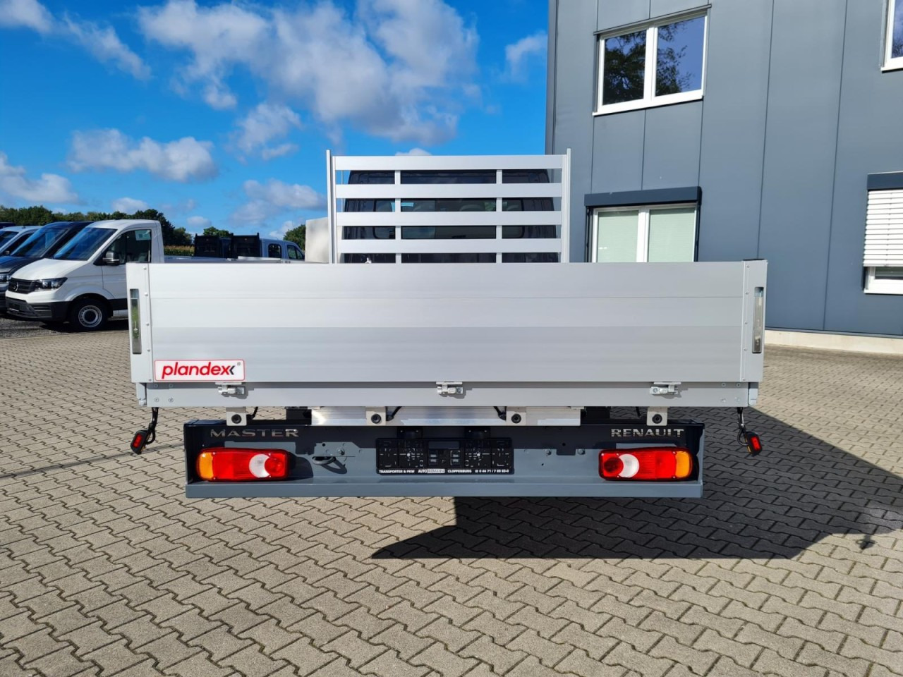 Renault Master New 3,5t Doka dCi 170 L3H1 Lang - Dostavno vozilo s kesonom, Dostavno vozilo z dvojno kabino: slika 5 Renault Master New 3,5t Doka dCi 170 L3H1 Lang - Dostavno vozilo s kesonom, Dostavno vozilo z dvojno kabino: slika 5