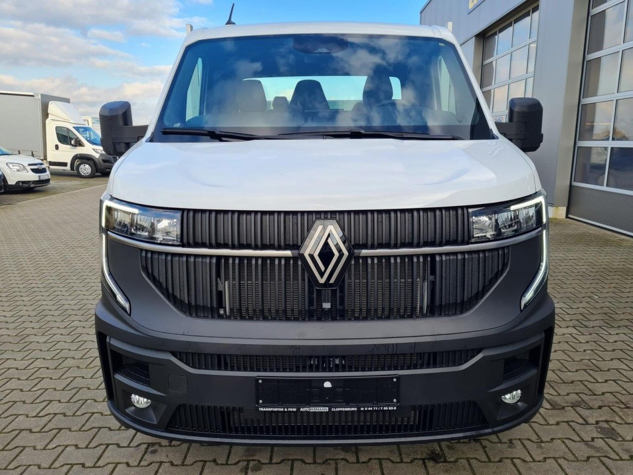 Renault Master New 35 Pritsche lang KLIMA KOMFORT TEMPOM - Dostavno vozilo s kesonom: slika 2 Renault Master New 35 Pritsche lang KLIMA KOMFORT TEMPOM - Dostavno vozilo s kesonom: slika 2