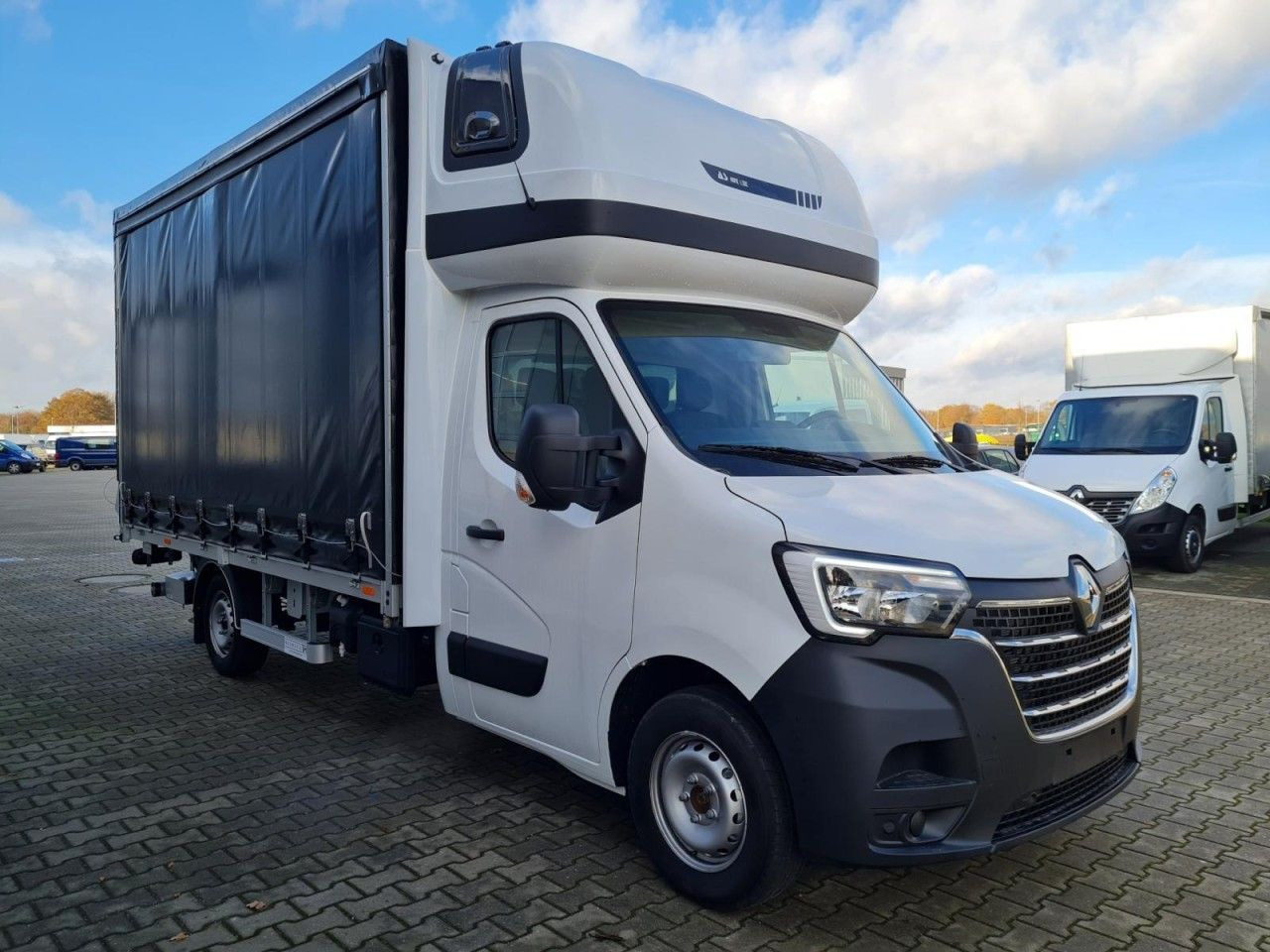 Renault Master Pritsche Schiebe Plane Schlafkabine LBW S - Dostavno vozilo s ponjavo: slika 3 Renault Master Pritsche Schiebe Plane Schlafkabine LBW S - Dostavno vozilo s ponjavo: slika 3