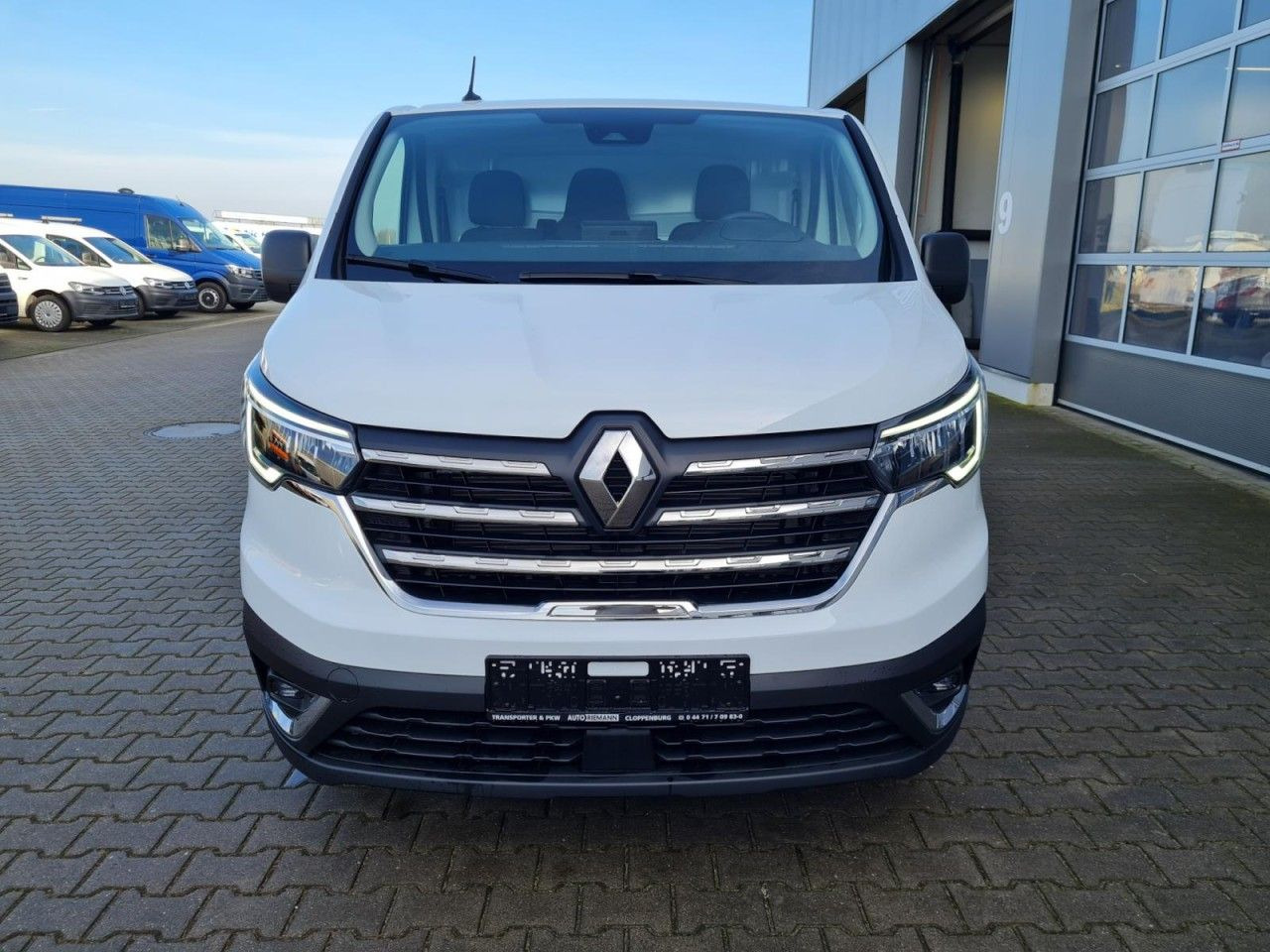 Renault Trafic Kasten L2 Advance AHK KLIMA LED PDC TEMPO - Mali kombi: slika 2 Renault Trafic Kasten L2 Advance AHK KLIMA LED PDC TEMPO - Mali kombi: slika 2