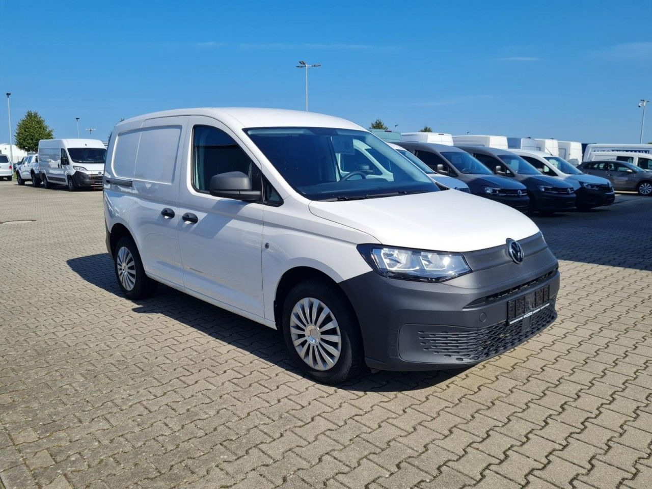 Volkswagen Caddy Kasten Cargo 2.0 TDI KLIMA KOMFORT PDC - Mali kombi: slika 4 Volkswagen Caddy Kasten Cargo 2.0 TDI KLIMA KOMFORT PDC - Mali kombi: slika 4