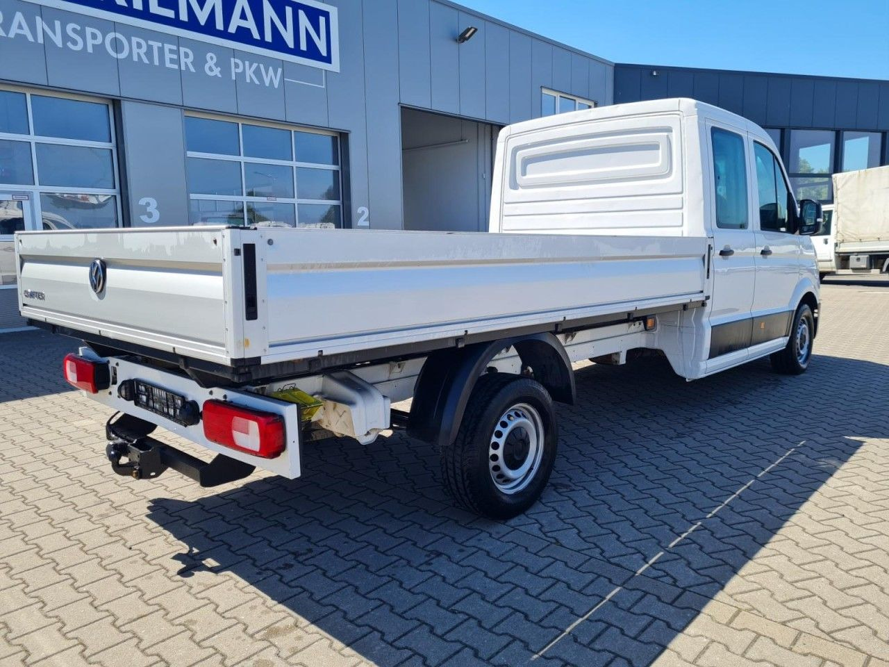Volkswagen Crafter 35 Doka TDI Lang AHK KLIMA - Dostavno vozilo s kesonom, Dostavno vozilo z dvojno kabino: slika 4 Volkswagen Crafter 35 Doka TDI Lang AHK KLIMA - Dostavno vozilo s kesonom, Dostavno vozilo z dvojno kabino: slika 4
