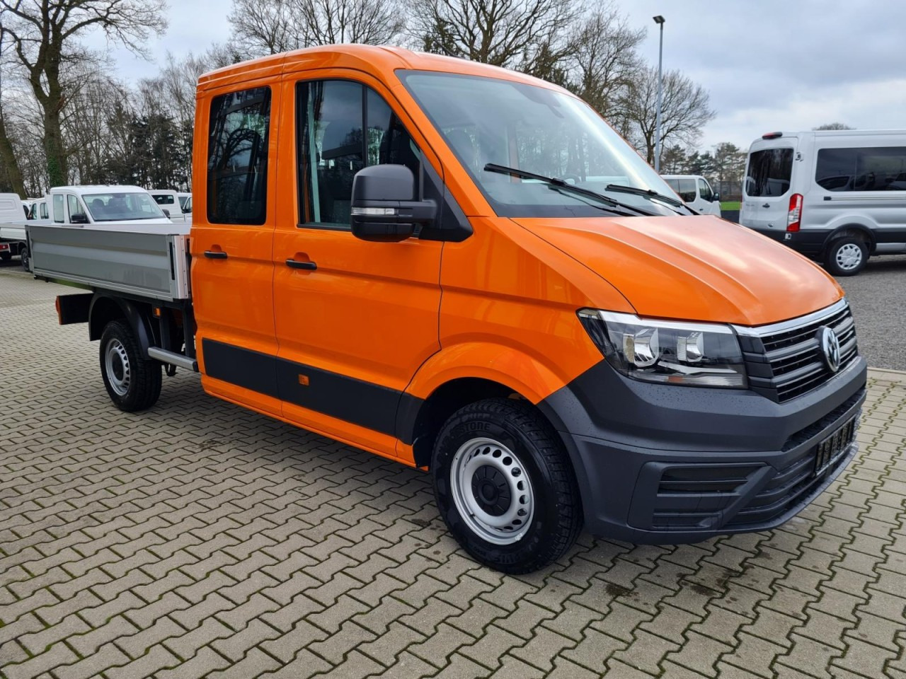 Volkswagen Crafter 35 Doka TDI MR AHK ERGO KLIMA Tempomat - Dostavno vozilo s kesonom, Dostavno vozilo z dvojno kabino: slika 4 Volkswagen Crafter 35 Doka TDI MR AHK ERGO KLIMA Tempomat - Dostavno vozilo s kesonom, Dostavno vozilo z dvojno kabino: slika 4