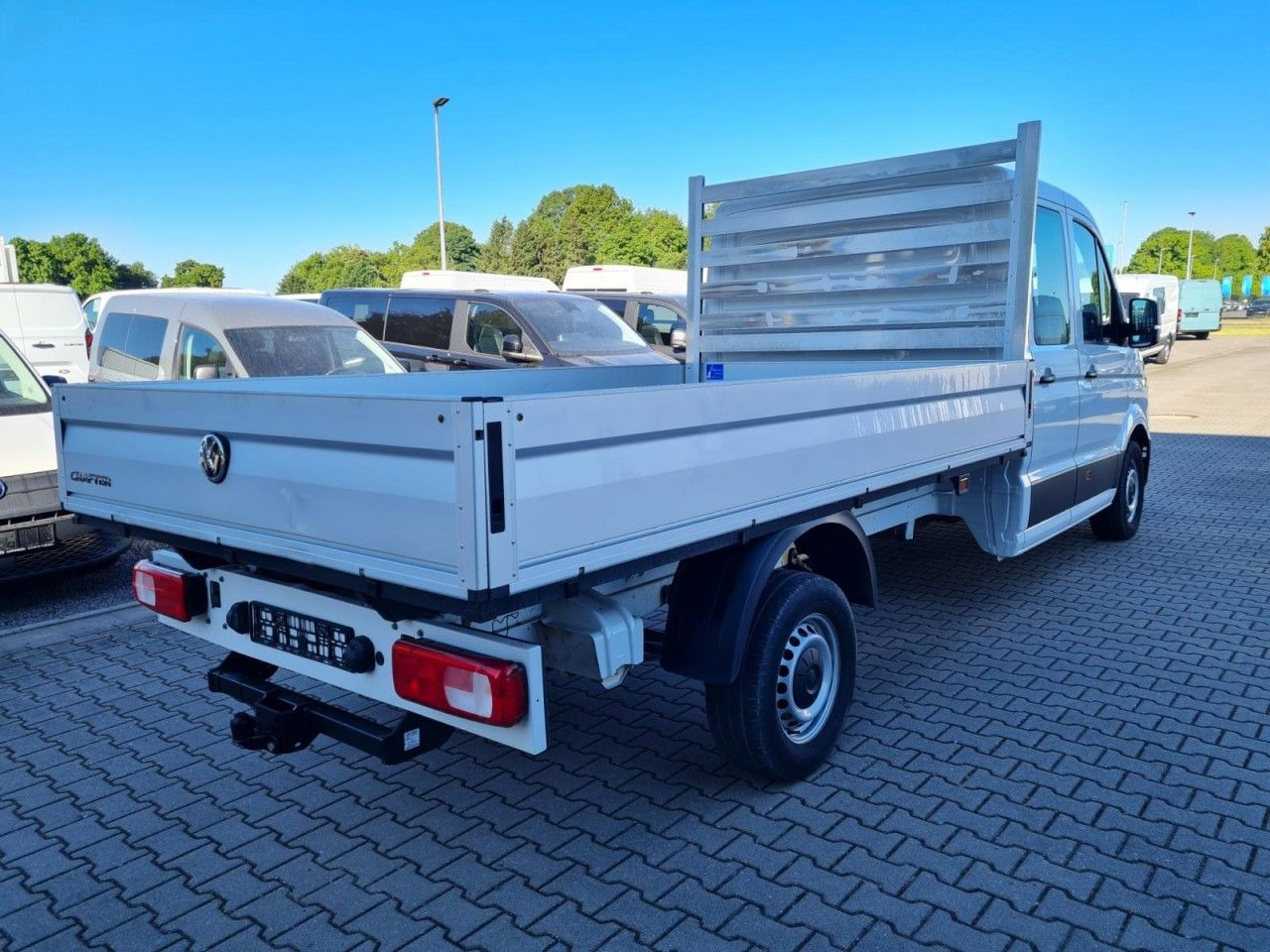 Volkswagen Crafter 35 Doka TDI lang AHK Klima - Dostavno vozilo s kesonom, Dostavno vozilo z dvojno kabino: slika 4 Volkswagen Crafter 35 Doka TDI lang AHK Klima - Dostavno vozilo s kesonom, Dostavno vozilo z dvojno kabino: slika 4