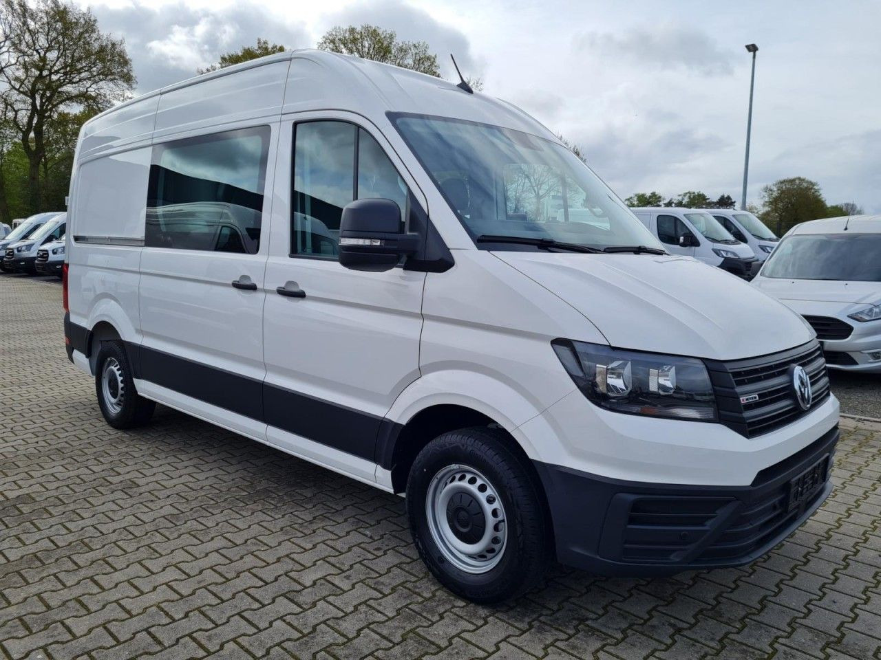 Volkswagen Crafter 35 Kasten Plus Doka mixto 4motion AHK - Furgon, Dostavno vozilo z dvojno kabino: slika 3 Volkswagen Crafter 35 Kasten Plus Doka mixto 4motion AHK - Furgon, Dostavno vozilo z dvojno kabino: slika 3