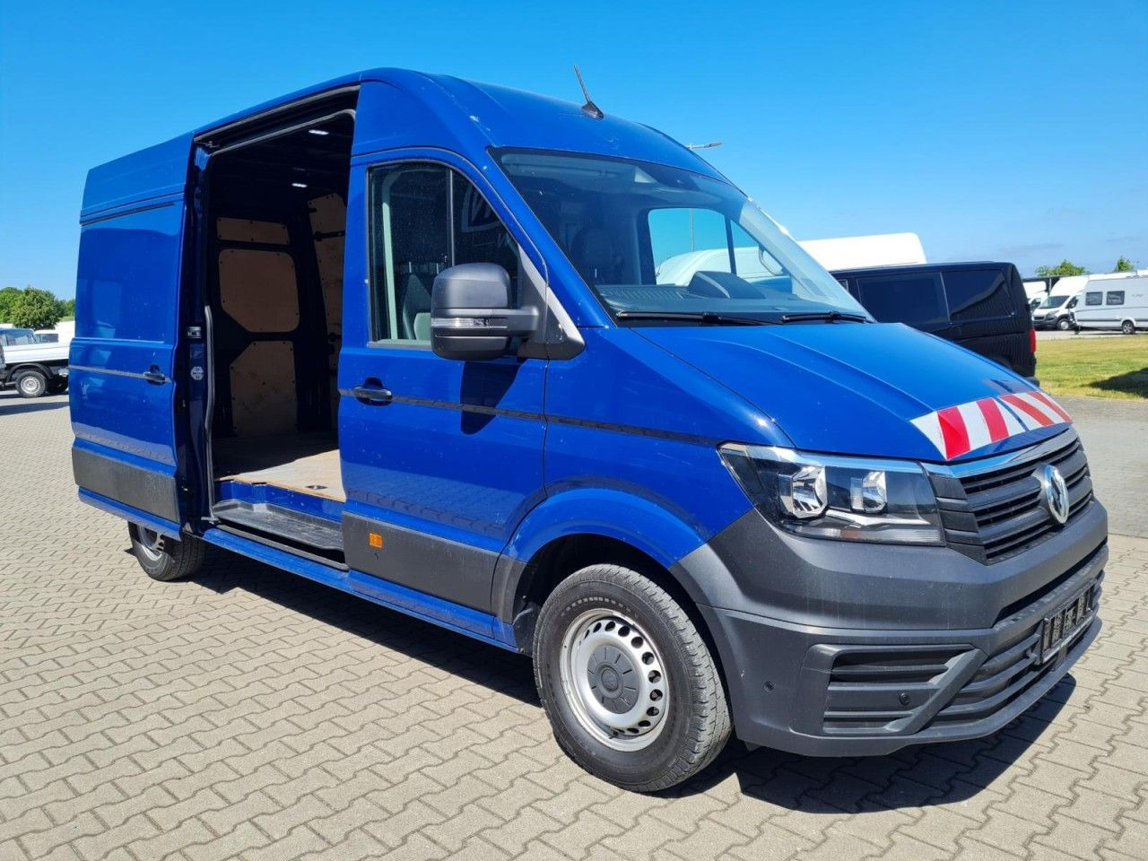 Volkswagen Crafter 35 Kasten TDI MR L3H3 RWD AHK - Furgon: slika 5 Volkswagen Crafter 35 Kasten TDI MR L3H3 RWD AHK - Furgon: slika 5