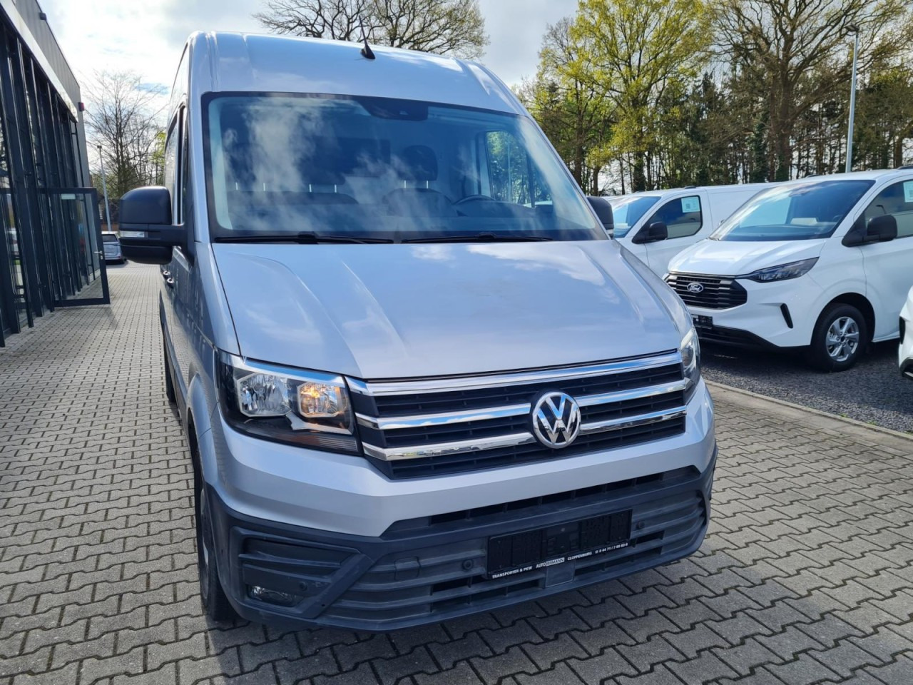 Volkswagen Crafter 35 Kasten TDI MR hoch NAVI KLIMA TEMPOMAT - Furgon: slika 2 Volkswagen Crafter 35 Kasten TDI MR hoch NAVI KLIMA TEMPOMAT - Furgon: slika 2