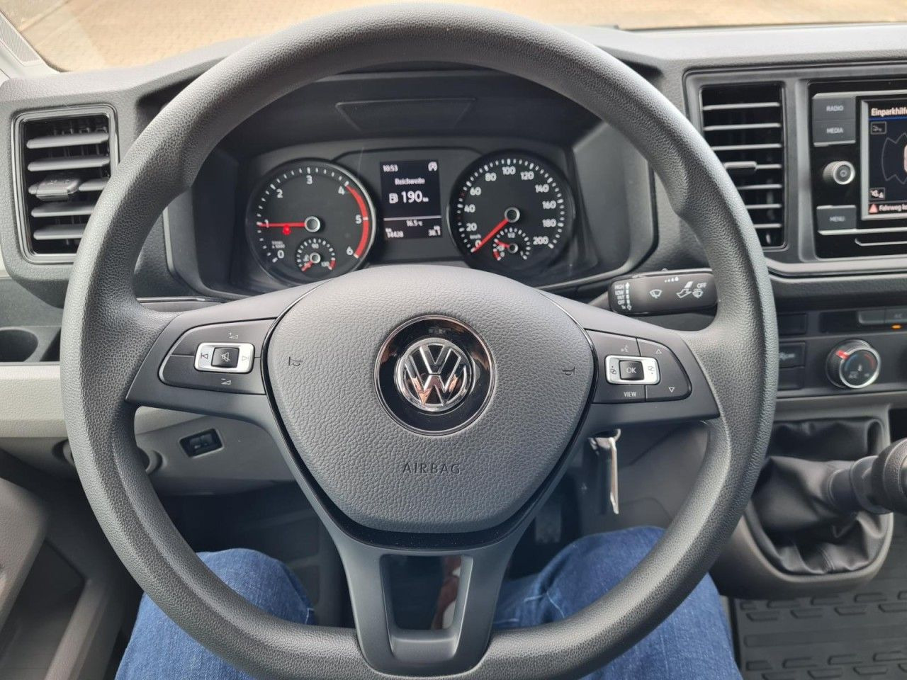 Volkswagen Crafter 35 Kasten lang L4H2 KLIMA NAVI_APP HOLZB lizing Volkswagen Crafter 35 Kasten lang L4H2 KLIMA NAVI_APP HOLZB: slika 8