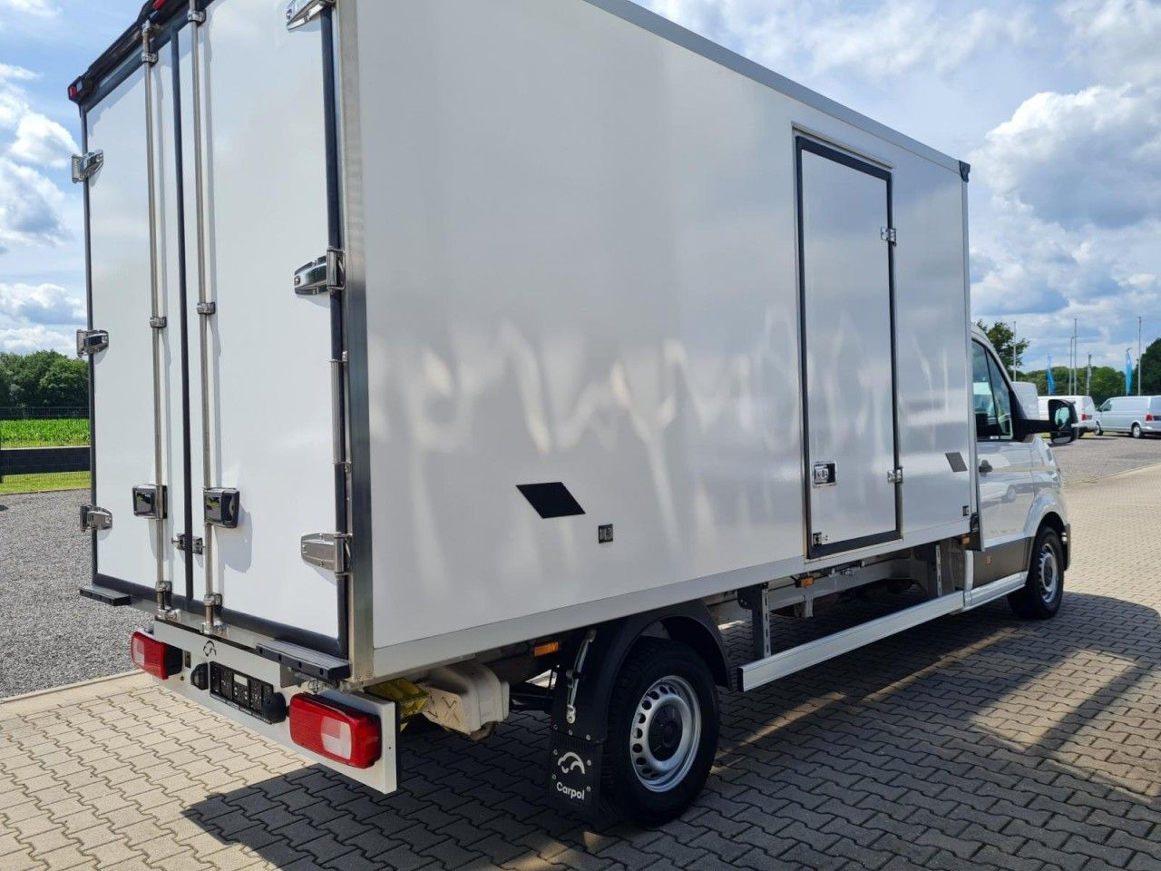 Volkswagen Crafter 35 Kühlkoffer Carrier Viento 300 Navi Ap - Hladilno vozilo: slika 4 Volkswagen Crafter 35 Kühlkoffer Carrier Viento 300 Navi Ap - Hladilno vozilo: slika 4