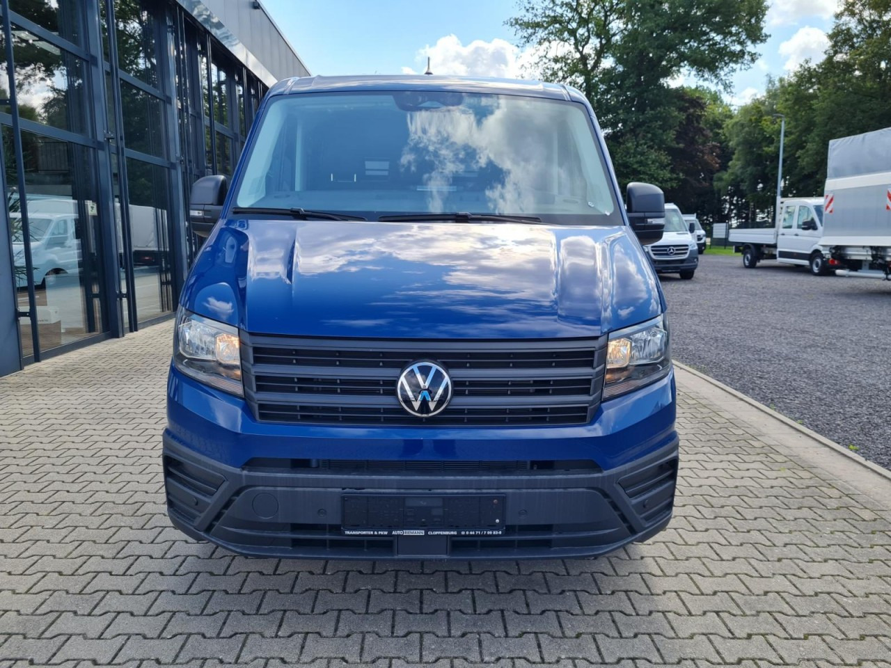 Volkswagen Crafter 35 Pritsche TDI L3 KLIMA TEMPOMAT 3 Sitzer - Dostavno vozilo s kesonom: slika 2 Volkswagen Crafter 35 Pritsche TDI L3 KLIMA TEMPOMAT 3 Sitzer - Dostavno vozilo s kesonom: slika 2
