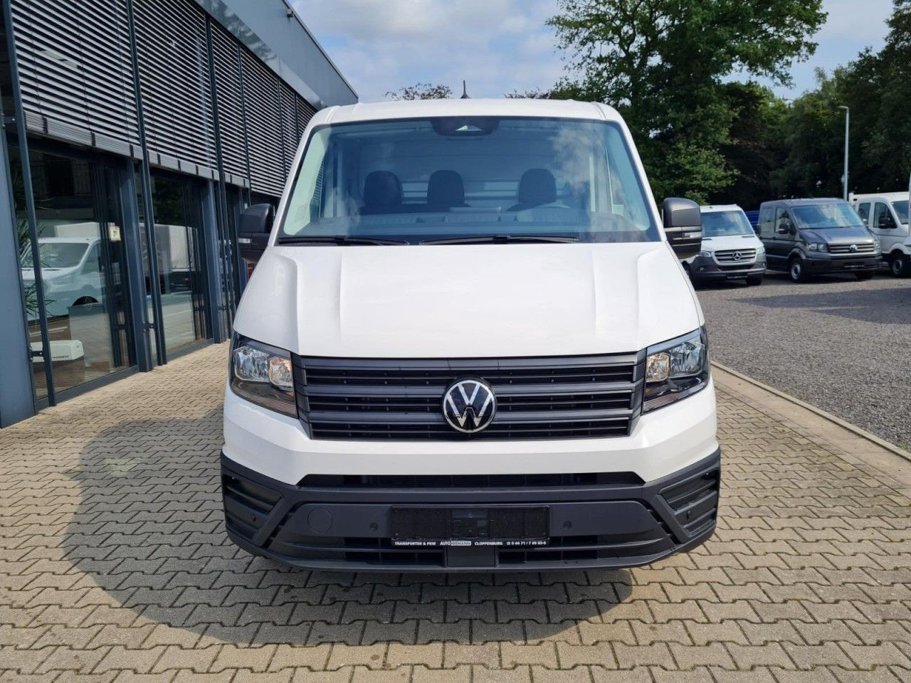 Volkswagen Crafter 35 Pritsche TDi L4 lang KLIMA TEMPOMAT - Dostavno vozilo s kesonom: slika 2 Volkswagen Crafter 35 Pritsche TDi L4 lang KLIMA TEMPOMAT - Dostavno vozilo s kesonom: slika 2