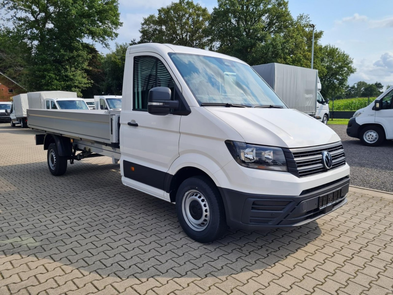 Volkswagen Crafter 35 Pritsche TDi L4 lang KLIMA TEMPOMAT - Dostavno vozilo s kesonom: slika 3 Volkswagen Crafter 35 Pritsche TDi L4 lang KLIMA TEMPOMAT - Dostavno vozilo s kesonom: slika 3