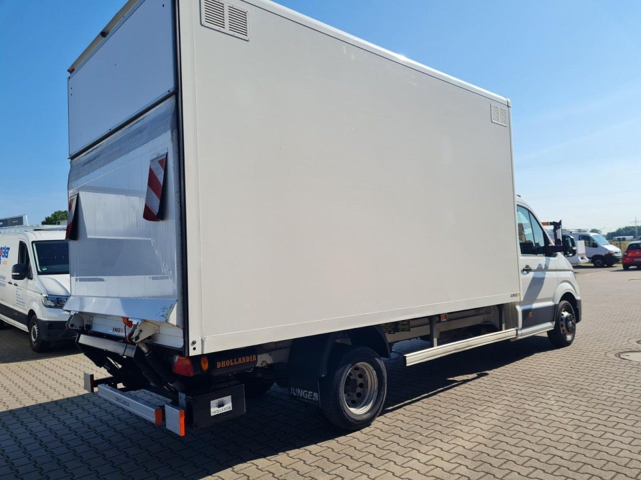 Volkswagen Crafter 50 Koffer hoch 2.0 TDI LBW KLIMA KAMERA - Dostavno vozilo z zabojnikom: slika 4 Volkswagen Crafter 50 Koffer hoch 2.0 TDI LBW KLIMA KAMERA - Dostavno vozilo z zabojnikom: slika 4
