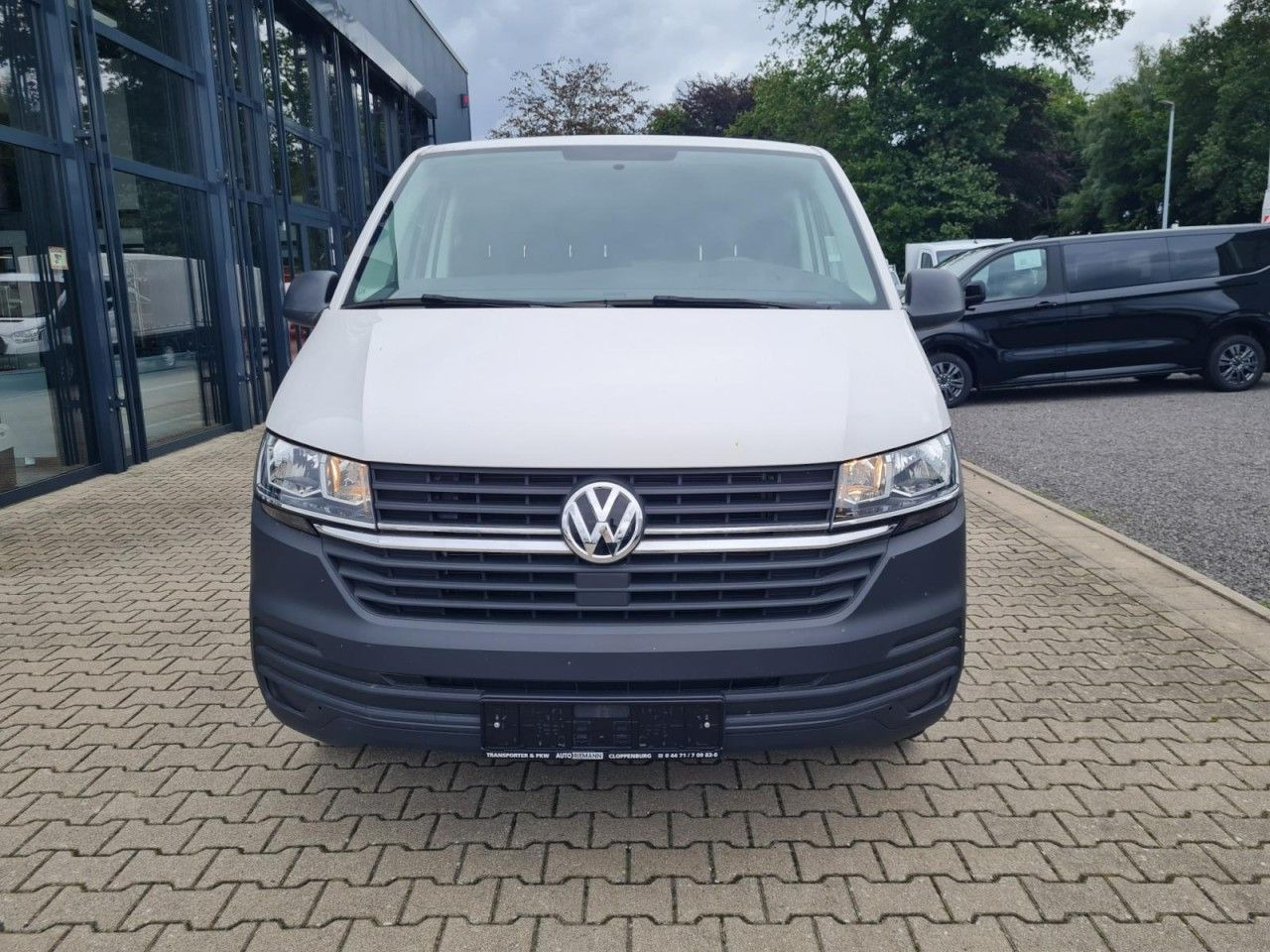 Volkswagen T6.1 Kasten TDi lang Flügeltüren KLIMA Verkleidu - Mali kombi: slika 2 Volkswagen T6.1 Kasten TDi lang Flügeltüren KLIMA Verkleidu - Mali kombi: slika 2