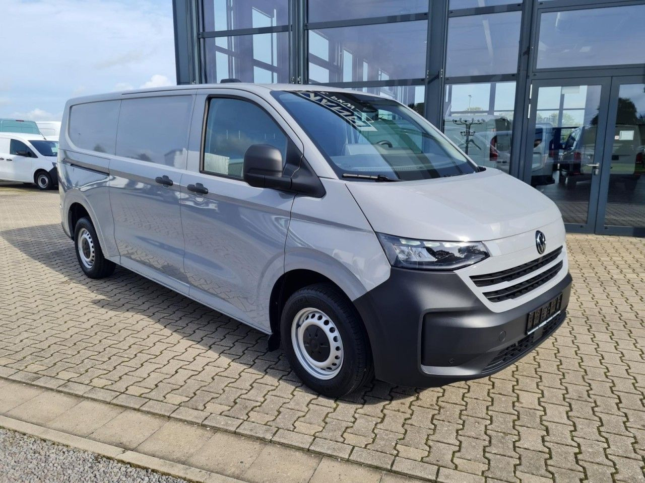Volkswagen T7 Kasten TDi AG L2 AHK KLIMA KAMERA LED TEMPOMA - Mali kombi: slika 3 Volkswagen T7 Kasten TDi AG L2 AHK KLIMA KAMERA LED TEMPOMA - Mali kombi: slika 3