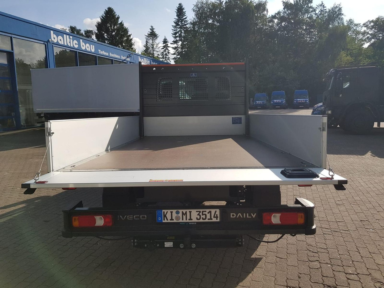 Iveco Daily 35S14HA8 Pritsche AHK 100 kW (136 PS),... - Dostavno vozilo s kesonom: slika 5 Iveco Daily 35S14HA8 Pritsche AHK 100 kW (136 PS),... - Dostavno vozilo s kesonom: slika 5