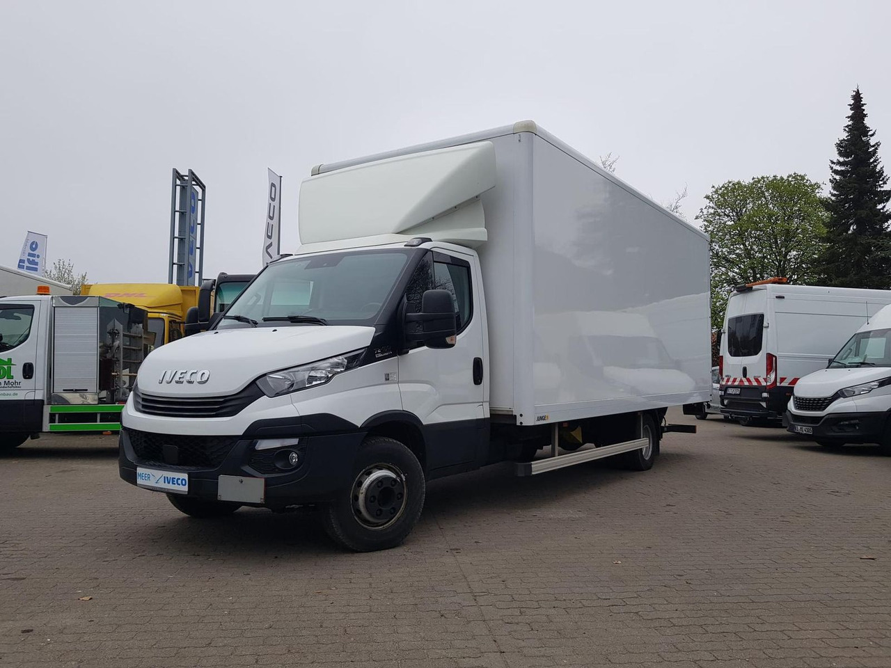 Iveco Daily 70C18HA8/P Koffer, Luftfederung, Kamera... - Dostavno vozilo z zabojnikom: slika 1 Iveco Daily 70C18HA8/P Koffer, Luftfederung, Kamera... - Dostavno vozilo z zabojnikom: slika 1