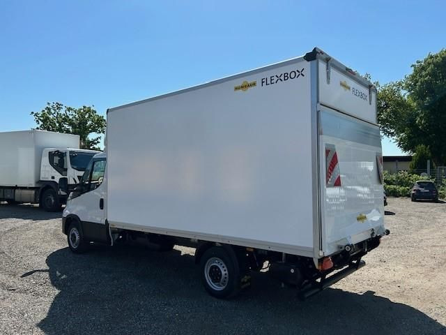 Iveco Daily Koffer 35S16H 3.0 LBW Kamera Spoiler 11... - Dostavno vozilo z zabojnikom: slika 5 Iveco Daily Koffer 35S16H 3.0 LBW Kamera Spoiler 11... - Dostavno vozilo z zabojnikom: slika 5