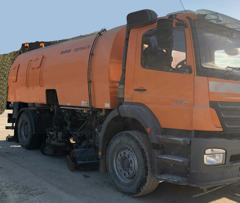 Bucher-Schörling auf MB 1829 – Sweeper / Kehrmaschine - Vozilo za pometanje: slika 1 Bucher-Schörling auf MB 1829 – Sweeper / Kehrmaschine - Vozilo za pometanje: slika 1