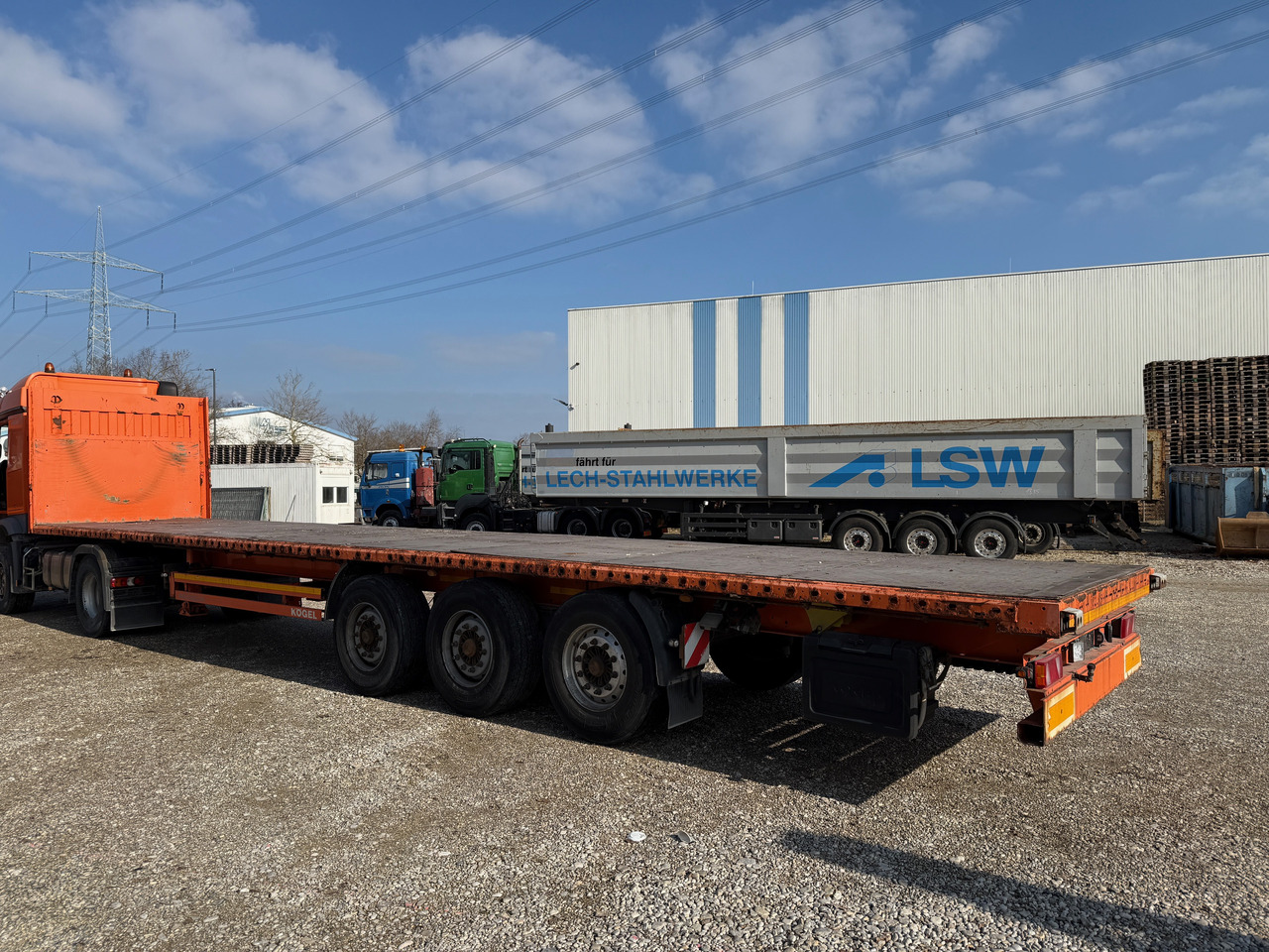 Kögel S24-1 Pritschenauflieger - Polprikolica s kesonom: slika 3 Kögel S24-1 Pritschenauflieger - Polprikolica s kesonom: slika 3