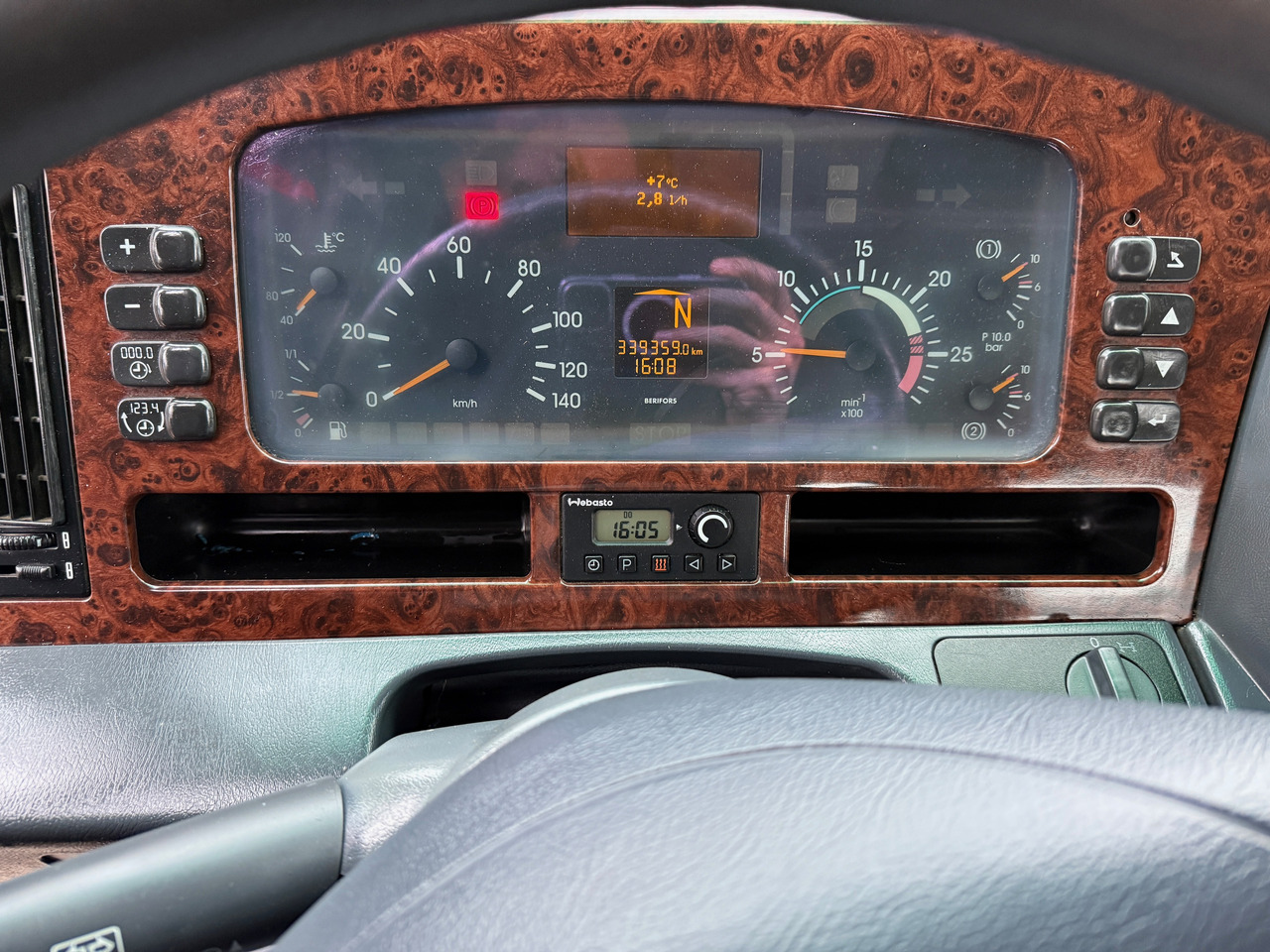 Komunalni tovornjak Mercedes-Benz 3243 Actros MP1 4-Achs Absetzkipper: slika 20