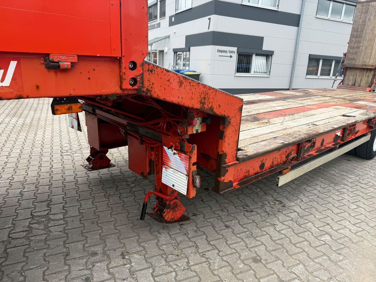 Nizko noseča polprikolica Müller Mitteltal TS3 Tieflader Auflieger mit hydr. Rampen: slika 16 Nizko noseča polprikolica Müller Mitteltal TS3 Tieflader Auflieger mit hydr. Rampen: slika 16