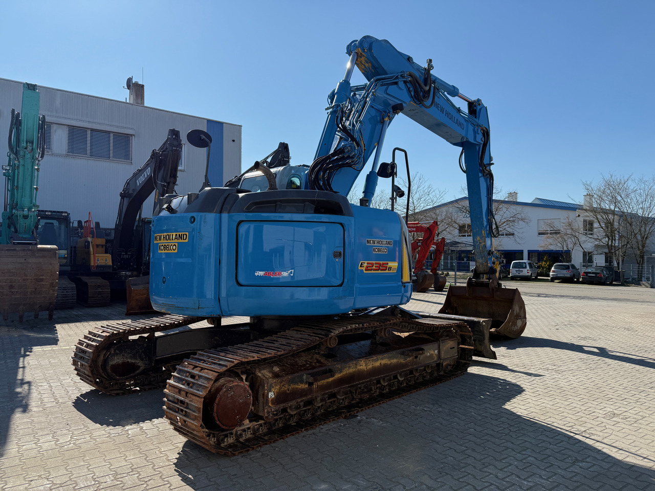 New Holland Kobeclo E235 BSR-2 Nullheck Kettenbagger MS21 - Bager: slika 4 New Holland Kobeclo E235 BSR-2 Nullheck Kettenbagger MS21 - Bager: slika 4