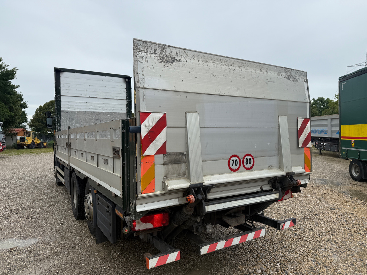 Tovornjak s kesonom, Tovornjak z dvigalom Scania R480 Pritsche mit Ladebordwand AHK: slika 6
