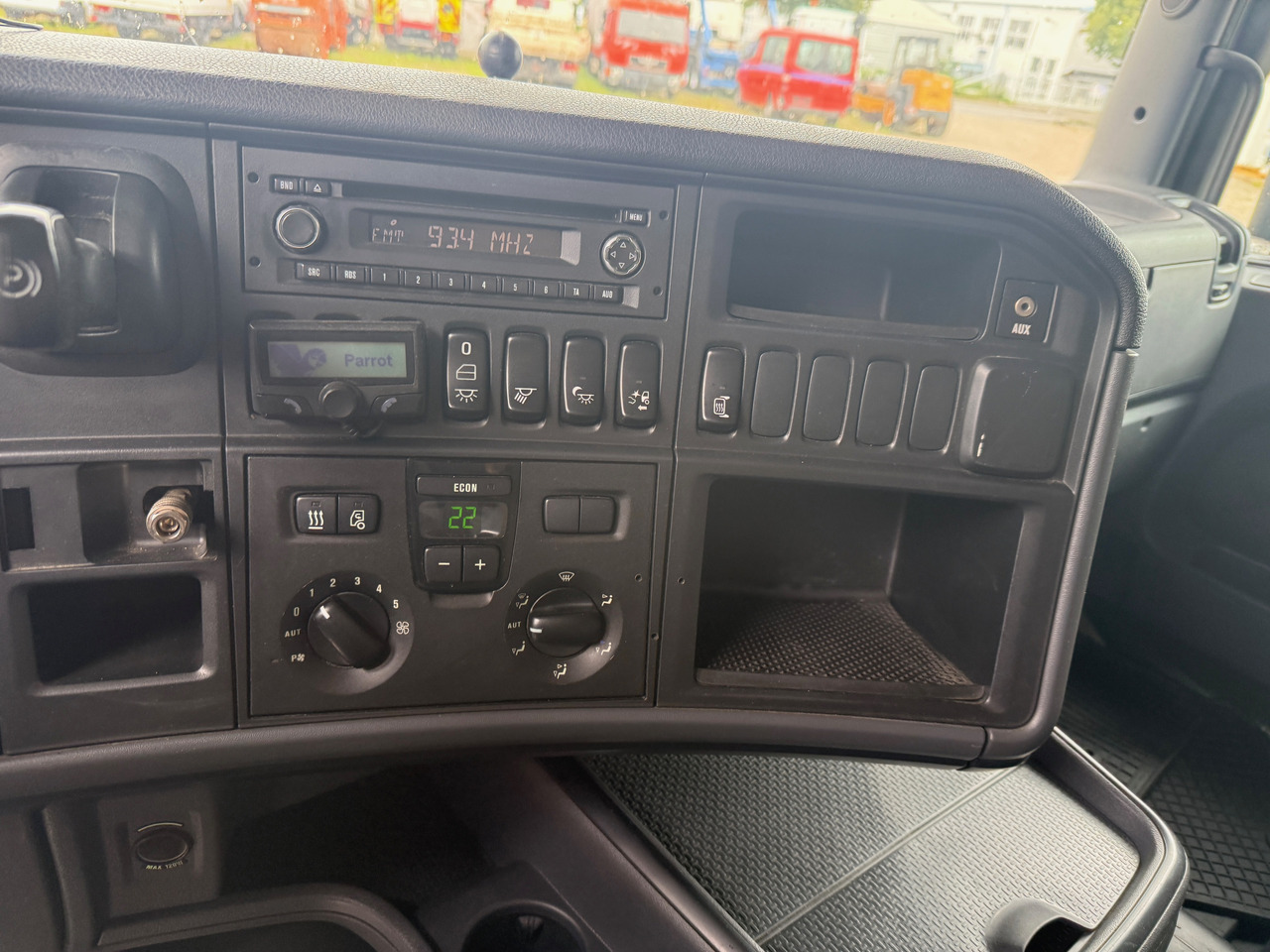 Tovornjak s kesonom, Tovornjak z dvigalom Scania R480 Pritsche mit Ladebordwand AHK: slika 20
