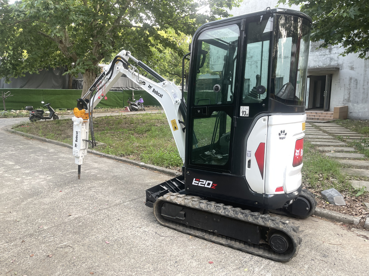 Bobcat E20Z - Mini bager: slika 2 Bobcat E20Z - Mini bager: slika 2