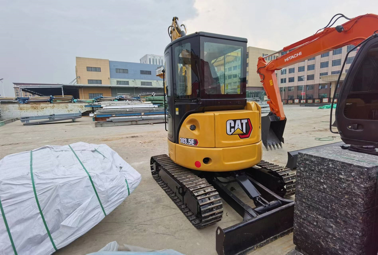 CATERPILLAR 303.5E - Mini bager: slika 2 CATERPILLAR 303.5E - Mini bager: slika 2