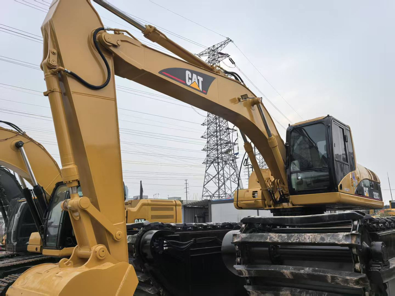 CATERPILLAR 320CL amphibious - Amfibijski bager: slika 5 CATERPILLAR 320CL amphibious - Amfibijski bager: slika 5