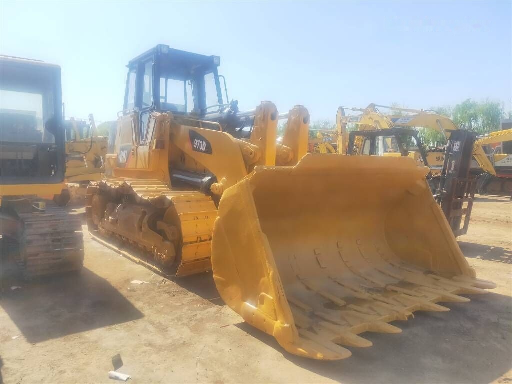 Nakladalec goseničar Caterpillar 973: slika 7